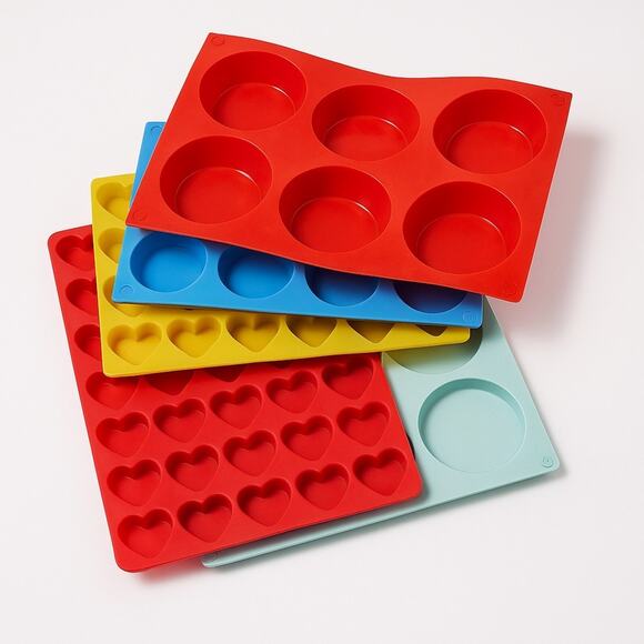 🎨 Silicone Mold Bundle for Freshies & Crafts! 🧼🕯️ - Picture 1 of 5